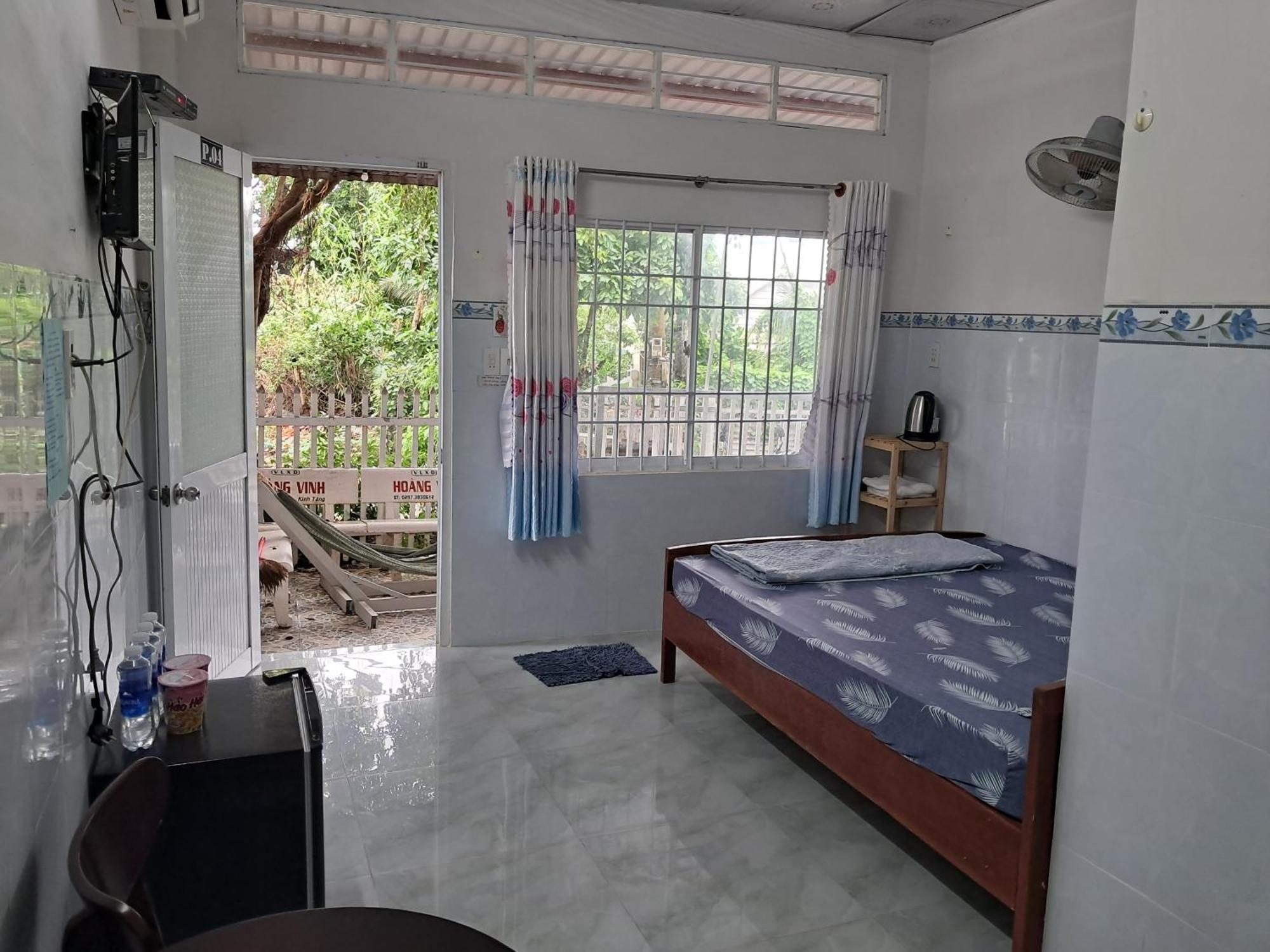Hotel Nhà Nghỉ NgọC PhuọNg Hon Son Lai Son Exterior foto